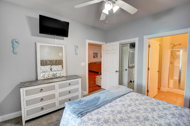 4827 Magnolia Lake Drive #302 condo - image 17