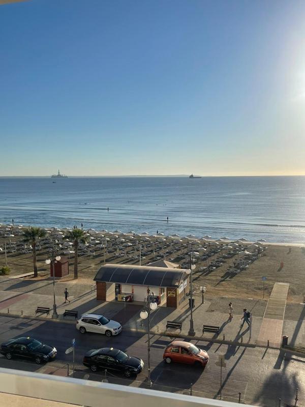 Alex Beach Apartment 34 - image 2