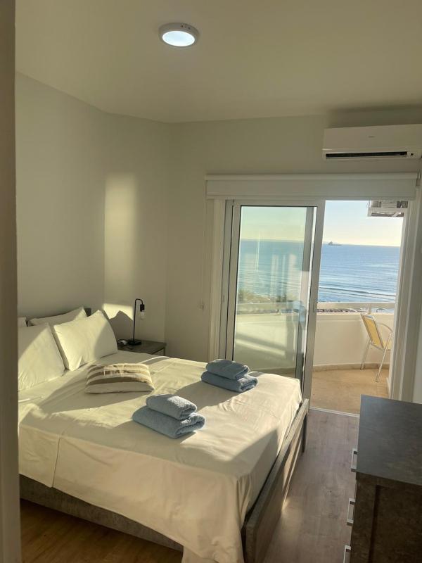 Alex Beach Apartment 34 - image 14