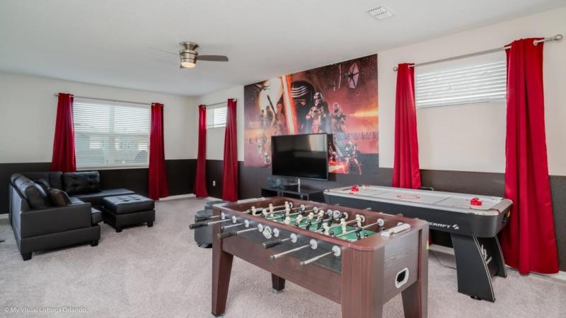 Beautiful Spacious 6 Bed Pool Spa Game Room villa - image 29