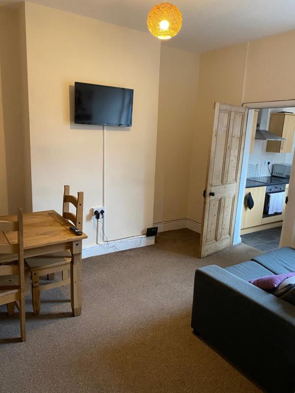 Apartment image 4