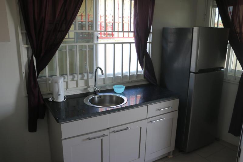 Dubbel woonhuis Selderiestraat Paramaribo - image 16