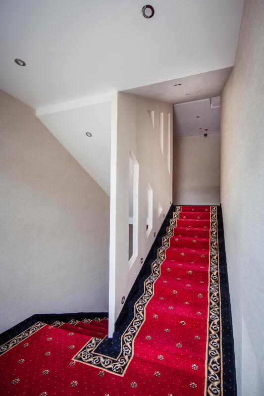 Single Room image 3