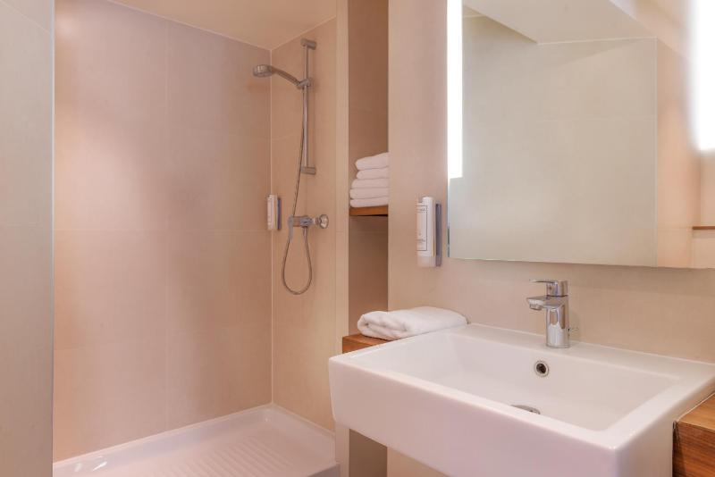 Junior Suite with Terrace image 4