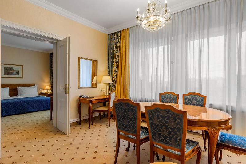 Apartment image 2