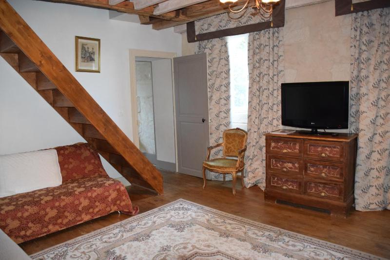 Family Room (4 Adults) image 4
