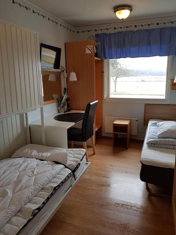 Double Room with Shared Toilet image 3