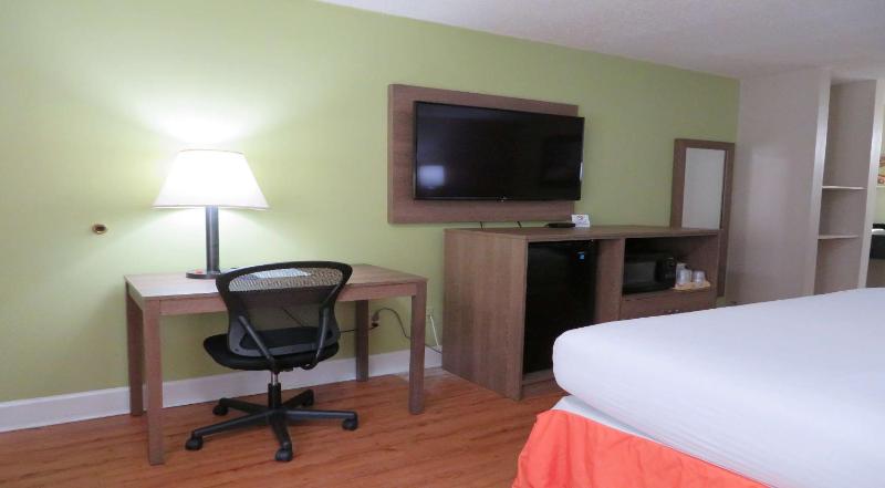 King Room image 2