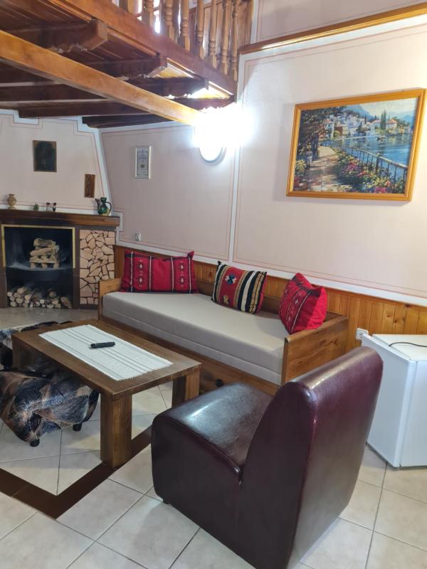 Apartment - Split Level image 1