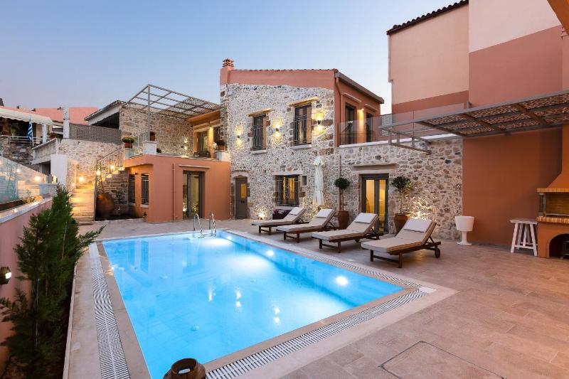 Sissi Boutique Villa Images
