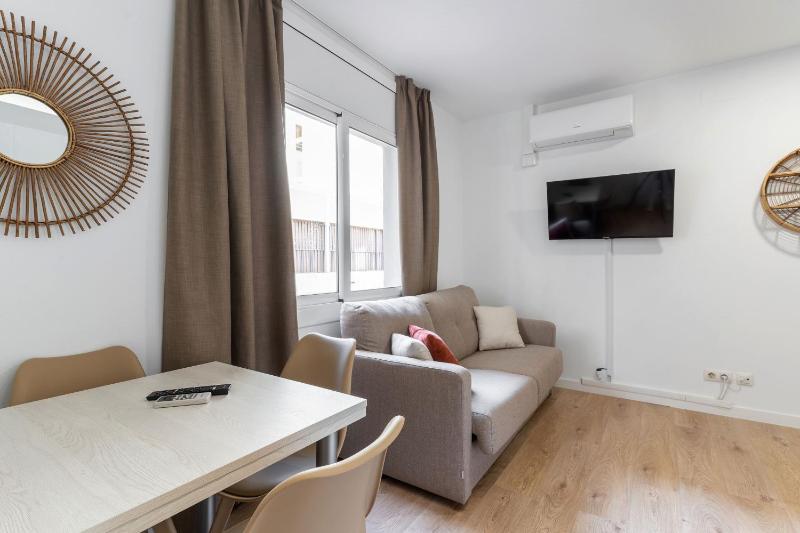 Standard Apartment image 3