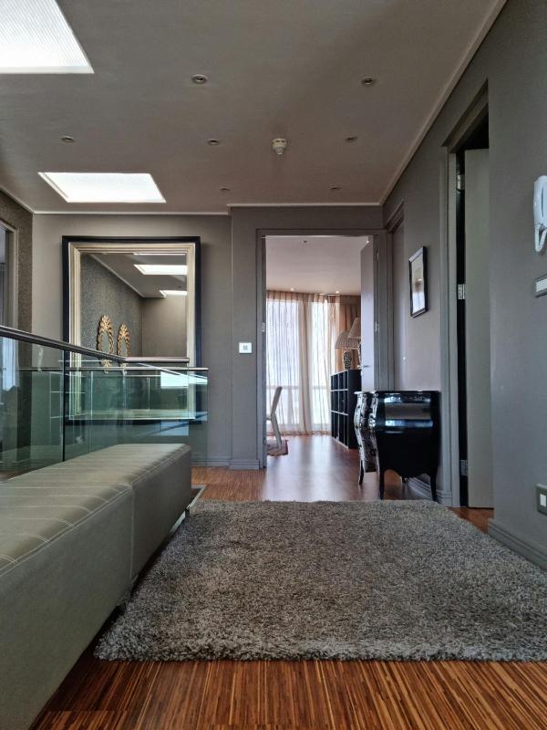 Penthouse Apartment image 2