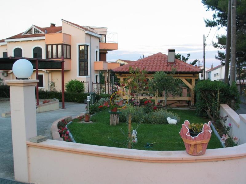 Guesthouse Privlaka (821) - image 28