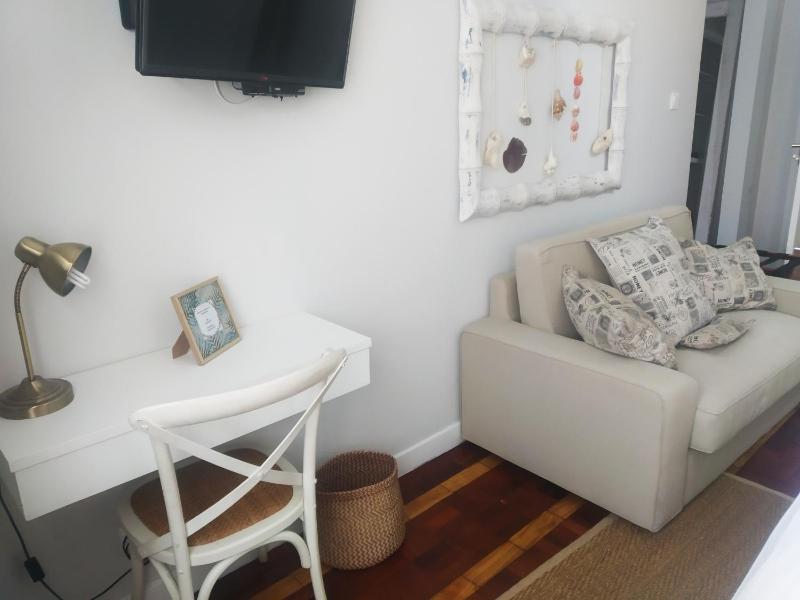 Acacia Inn GuestHouse - image 11