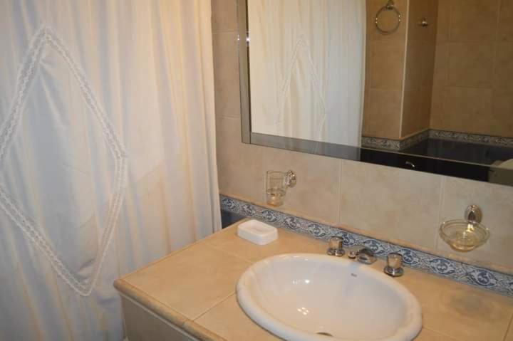 Nuevo Hotel Magnet - image 10