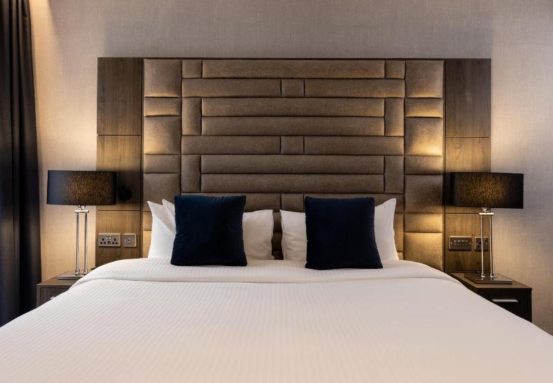 Standard Room image 3