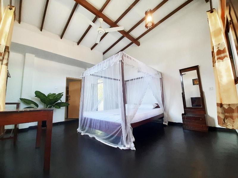Sunstyle Mirissa Guest House - image 1