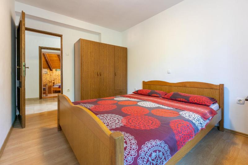 Apartments Tatjana - image 13