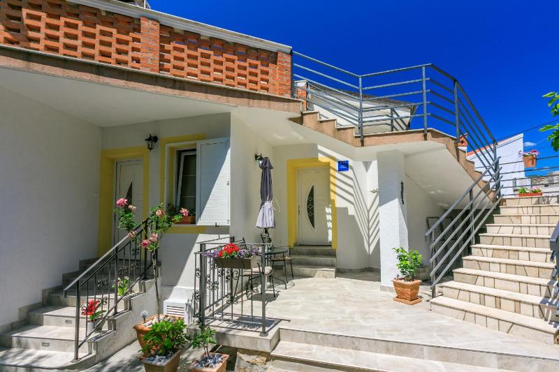 Apartment Danijel - image 22
