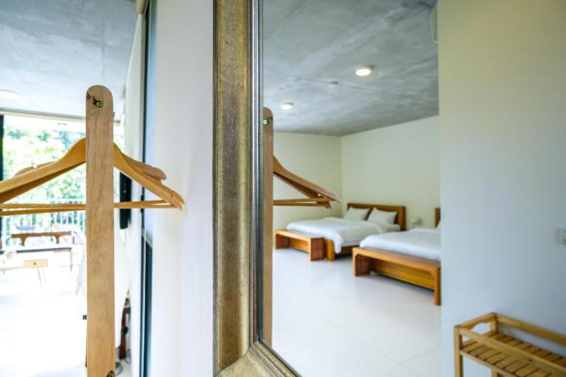 Cornerstone Bed & Breakfast - image 29