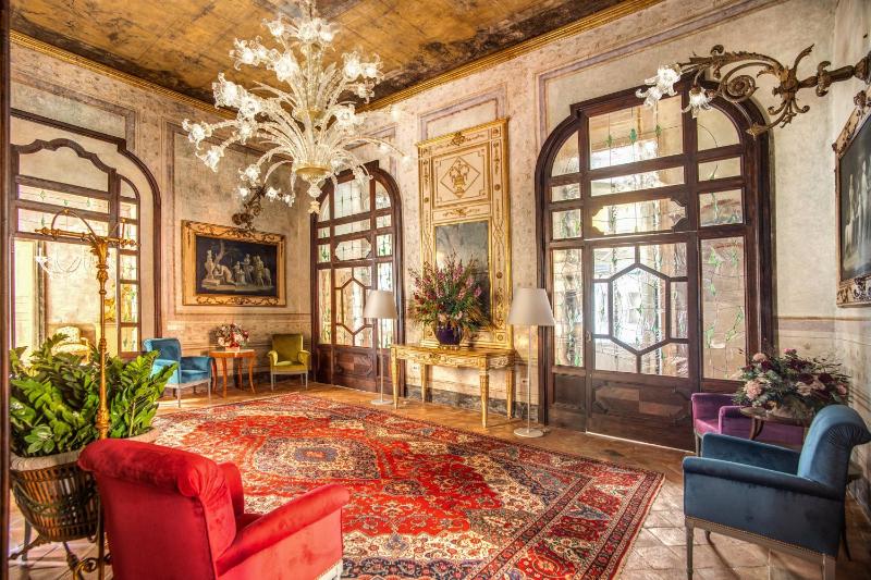 Palazzo Doria Napoli - image 10