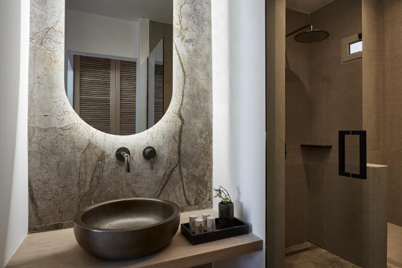 Superior Double Room - Upper Floor image 3