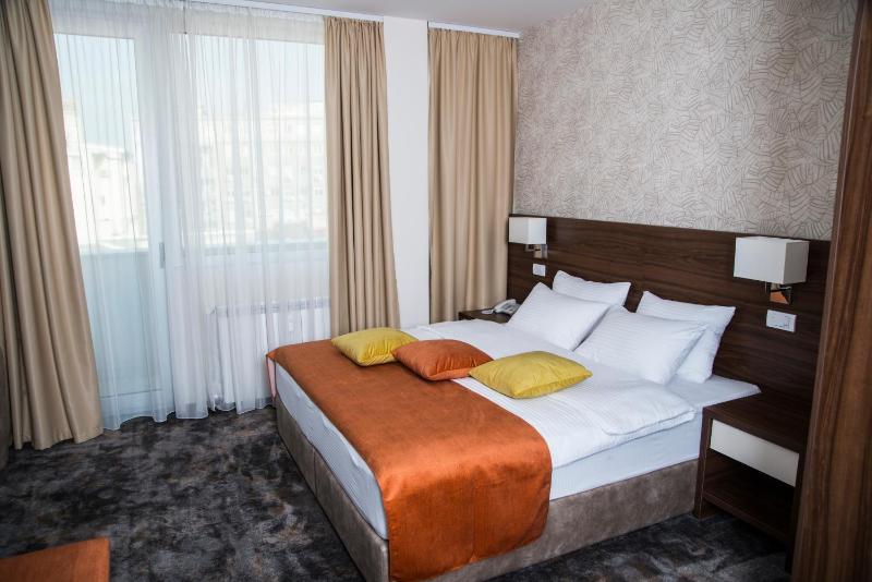 Superior Double Room image 1