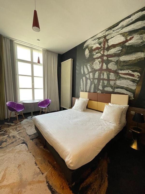 Economy Double Room image 1