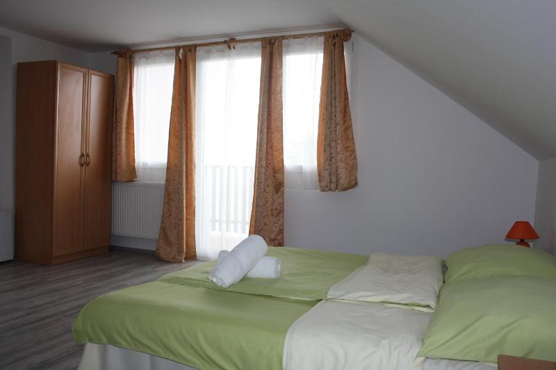 Double Room image 1