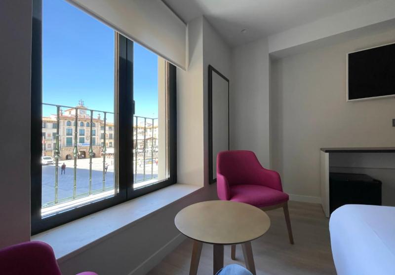 Superior Double Room image 1