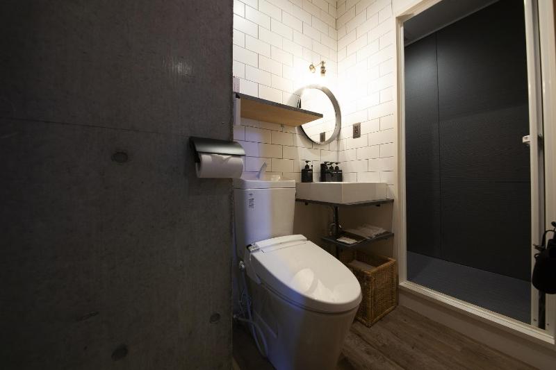 ZONK HOTEL Tenjin-Watanabedori - image 6
