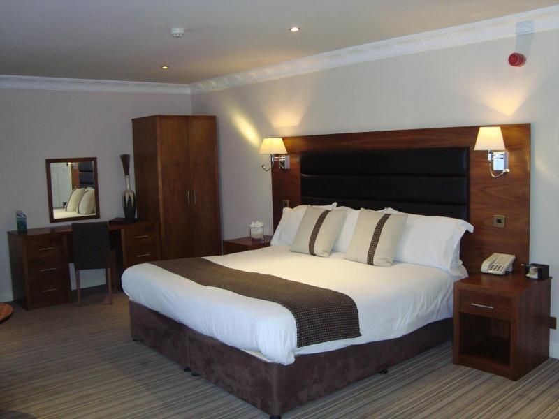 Executive Double Room image 3