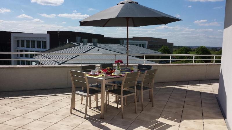 Prestige Suite (6 People) image 4