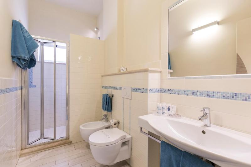 Double or Twin Room with Garden View image 1