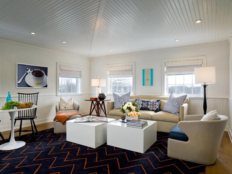 House King Suite image 1