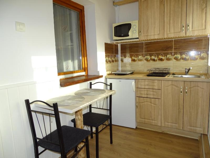 Double or Twin Room with Private Bathroom image 1