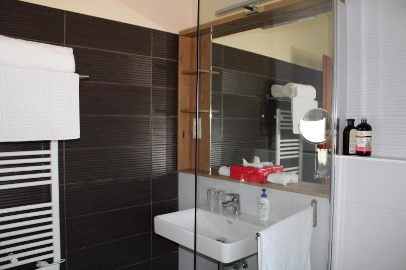 Superior Queen Room image 1