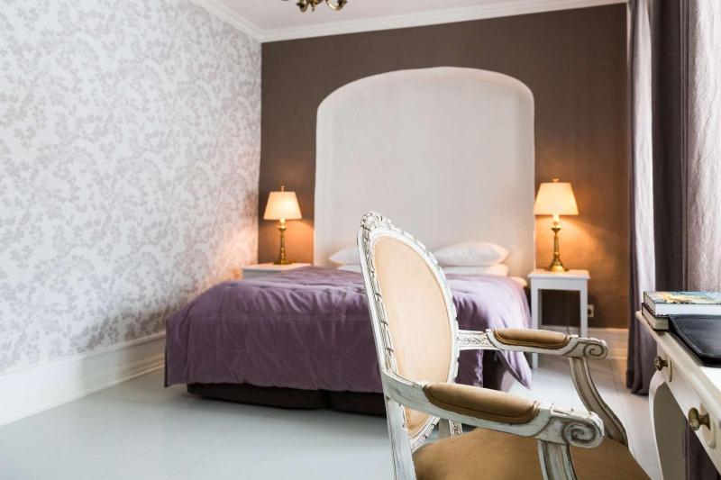 Small Castle Room image 1