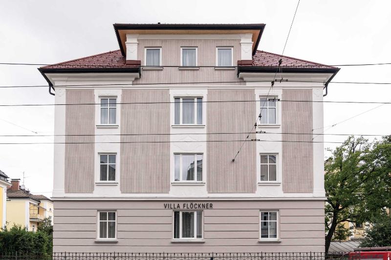 Villa Flöckner Bed & Breakfast - image 6