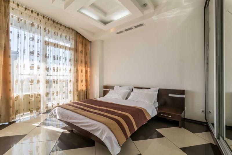 Cozy Apartment in Most City Center - image 16