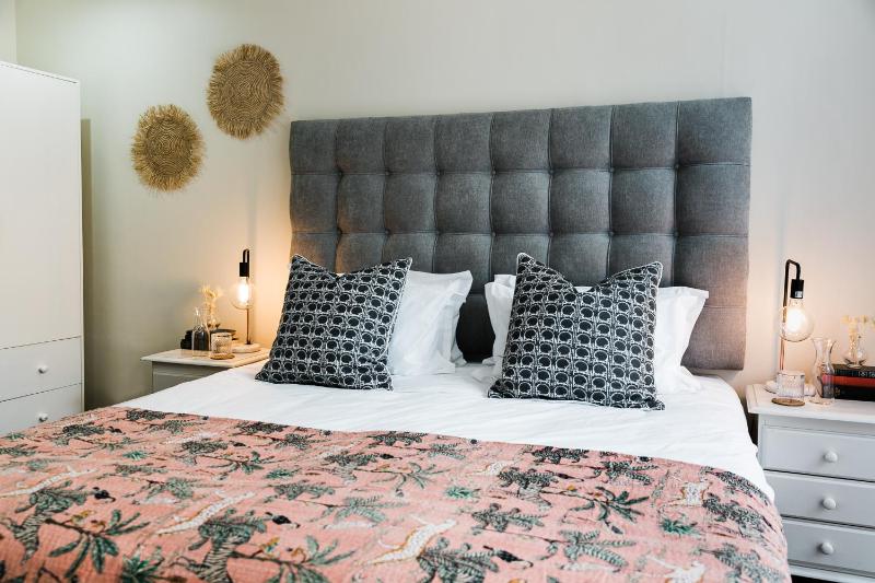 Double Room image 1