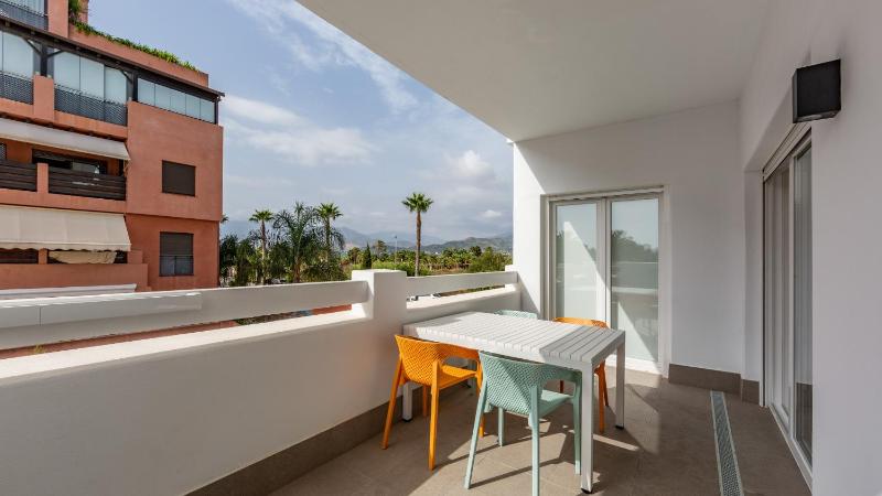 Luxury Apartment with Mountain View image 1