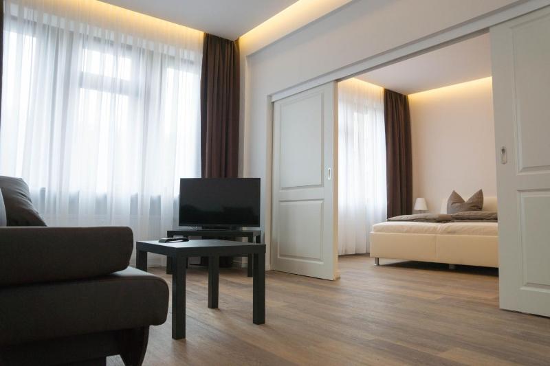 Luxus Apartment 1 image 3