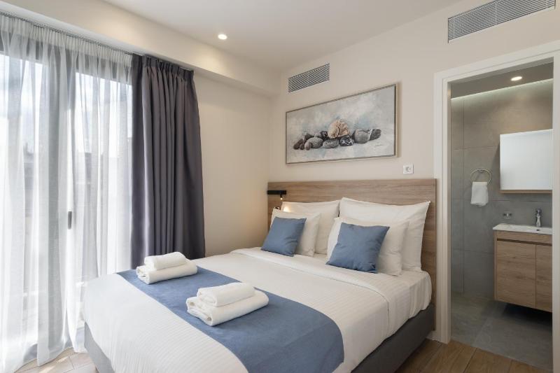 Superior Apartment with Balcony image 1