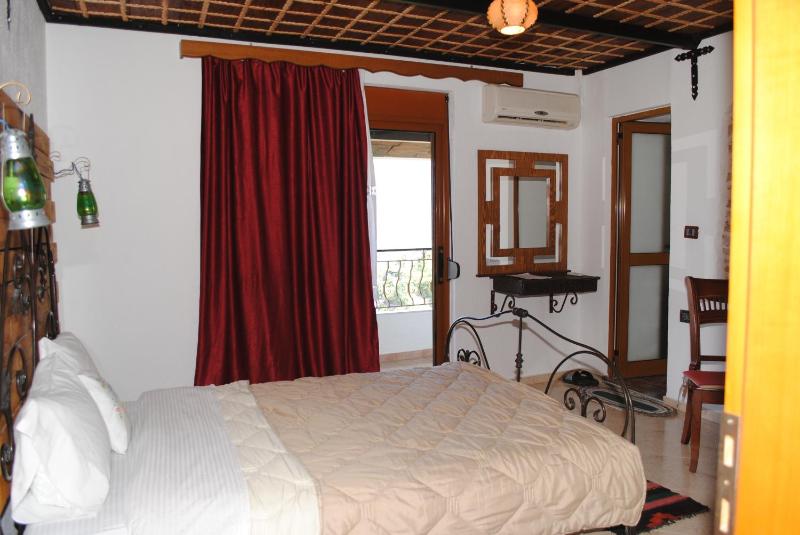 Deluxe Double Room (2 Adults + 1 Child) image 2