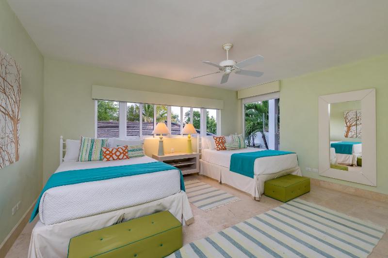 Exclusive Punta Cana Resort and Club Pool Villas - image 31