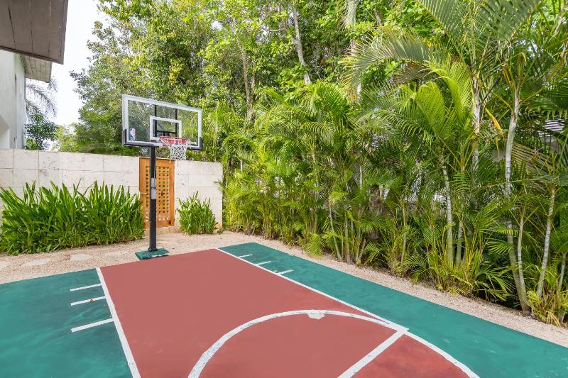 Exclusive Punta Cana Resort and Club Pool Villas - image 41