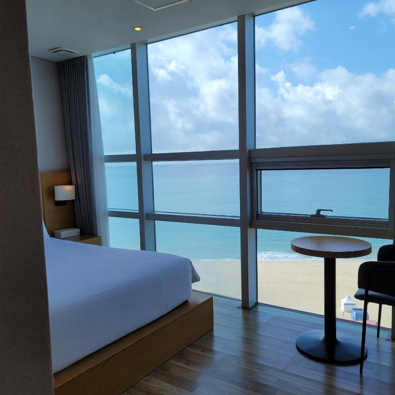 MS Hotel Haeundae - image 10