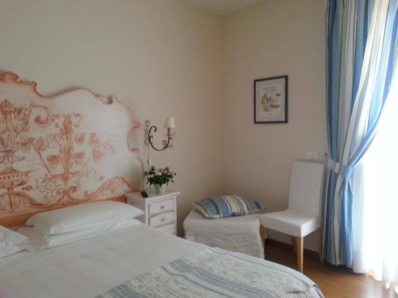 Triple Room image 1