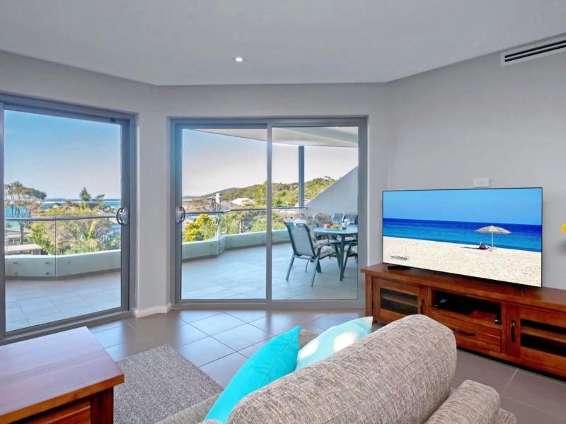 Barefoot Bliss 4 6-10 Market Street - Surfside Apartments - image 4
